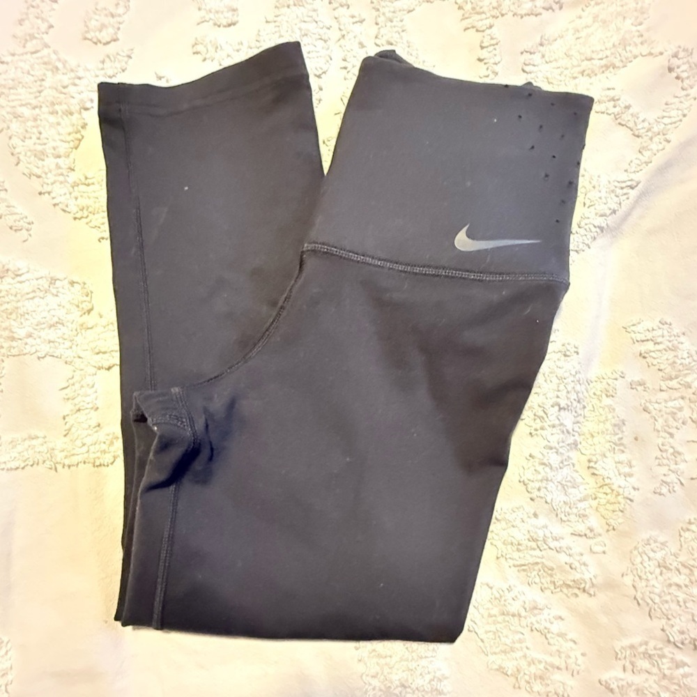 Nike Black Leggings Stretchy Athletic Wear
